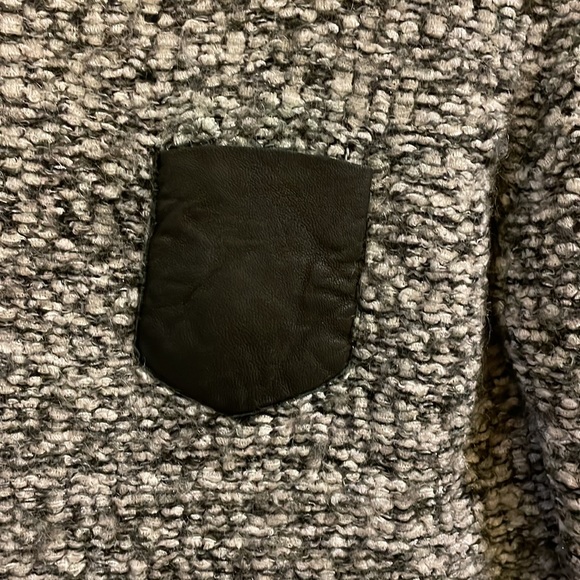 Space Style Concept Sweater - Picture 4 of 5